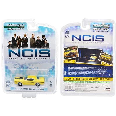 1970 Dodge Challenger R/T (Gibbs') Yellow With Black Stripes "NCIS" (2003) TV Series 1/64 Diecast Model Car By Greenlight 4 1970 Dodge Challenger R/T (Gibbs') Yellow With Black Stripes "NCIS" (2003) TV Series 1/64 Diecast Model Car By Greenlight - Image 2