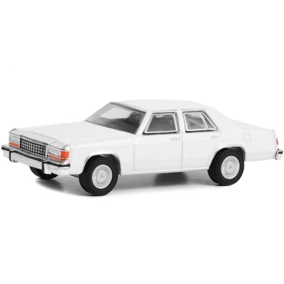 1980-1991 Ford LTD Crown Victoria Police White "Hot Pursuit" "Hobby Exclusive" Series 1/64 Diecast Model Car By Greenlight 3 1980-1991 Ford LTD Crown Victoria Police White "Hot Pursuit" "Hobby Exclusive" Series 1/64 Diecast Model Car By Greenlight
